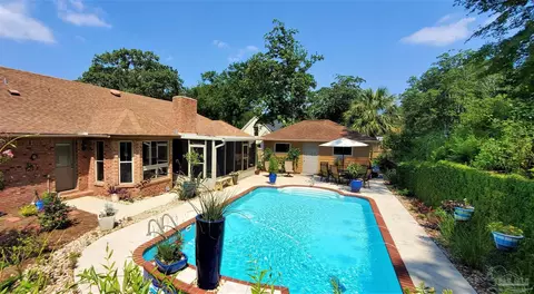 10058 Huntsman Path, Pensacola, FL 32514