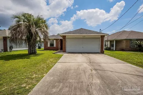 628 Reservation Ave, Pensacola, FL 32507