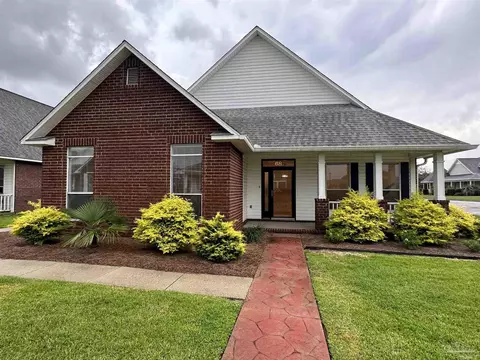68 Culpepper St, Cantonment, FL 32533