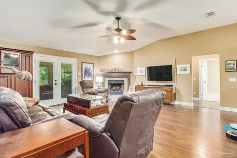 5605 Michael Dr, Milton, FL 32583 photo 15