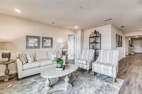 1756 Paisleigh Dr, Pensacola, FL 32534