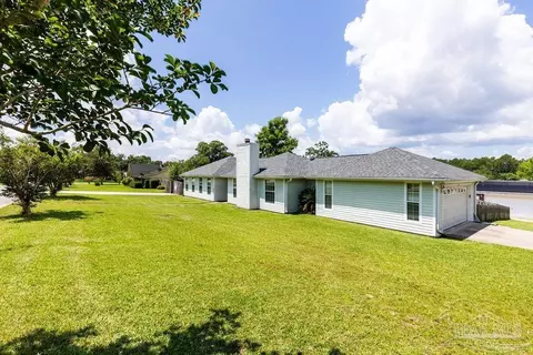 3287 Eagle St, Cantonment, FL 32533 photo 2