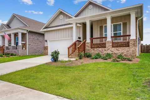 7915 Burnside Loop, Pensacola, FL 32526