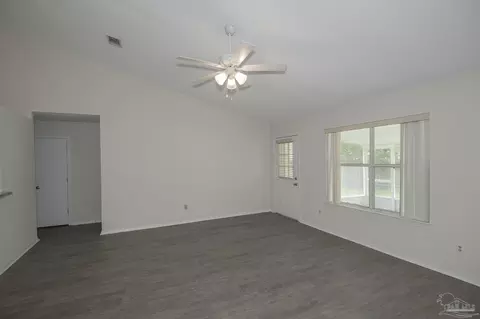 752 Cricket Cir, Cantonment, FL 32533 photo 12