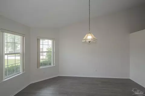 752 Cricket Cir, Cantonment, FL 32533 photo 4