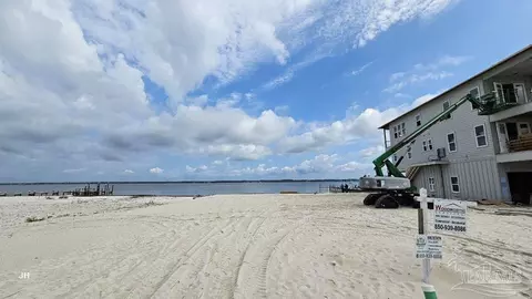 7358 Grand Navarre Blvd, Navarre Beach, FL 32566