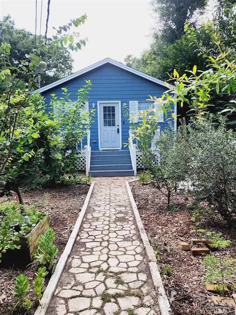 209 S J St, Pensacola, FL 32502