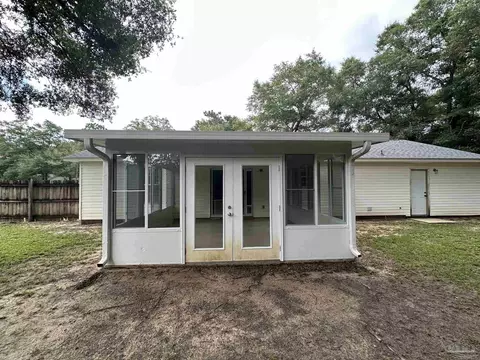 4233 Tomahawk Trl, Milton, FL 32583 photo 7