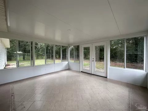 4233 Tomahawk Trl, Milton, FL 32583 photo 2