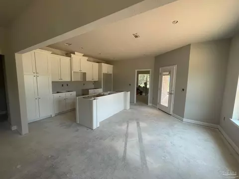 5035 Covenant Cir, Pace, FL 32571 photo 3