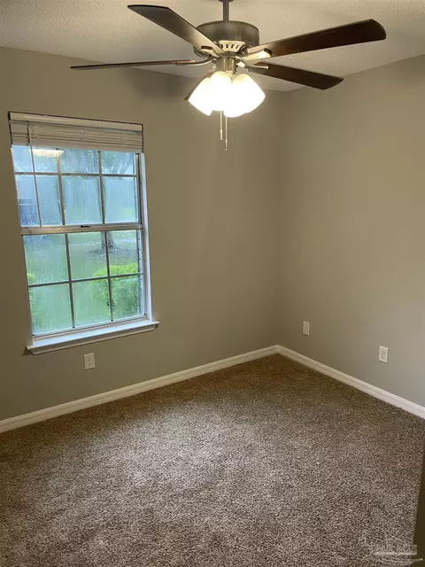 5420 Gwen Ln, Pace, FL 32571 photo 15
