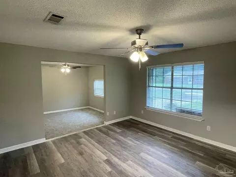 5420 Gwen Ln, Pace, FL 32571 photo 6
