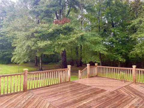 3102 Chippewa Ln, Milton, FL 32571 photo 5