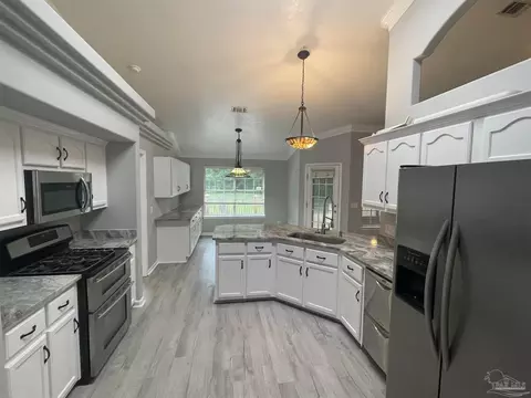 3102 Chippewa Ln, Milton, FL 32571 photo 16