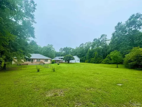 3102 Chippewa Ln, Milton, FL 32571 photo 8
