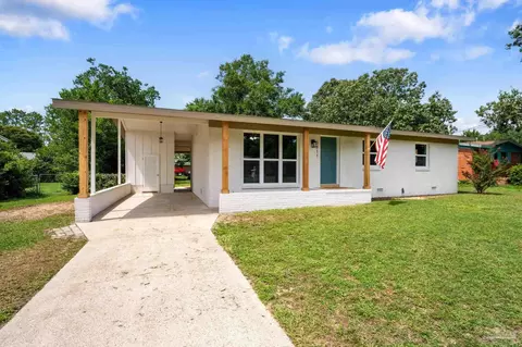 3811 Forest Glen Dr, Pensacola, FL 32504
