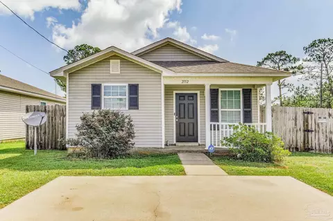 2152 Ledbetter Ln, Pensacola, FL 32507