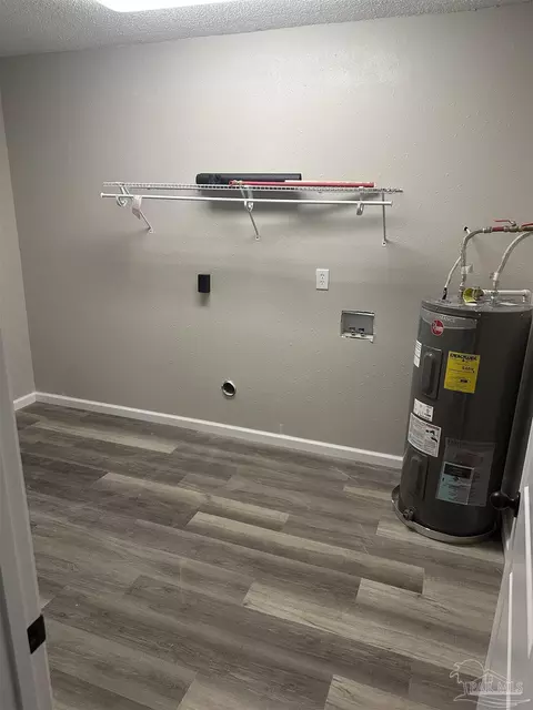 4233 Rice Rd, Milton, FL 32583 photo 8