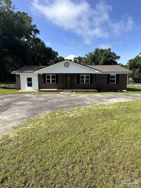 4233 Rice Rd, Milton, FL 32583