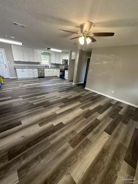 4233 Rice Rd, Milton, FL 32583 photo 4