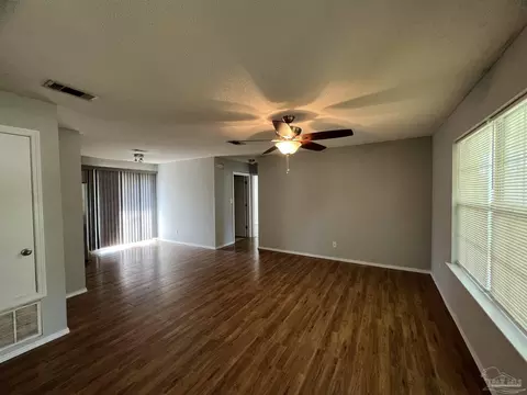 4993 Mayo Cir, Pace, FL 32571 photo 7