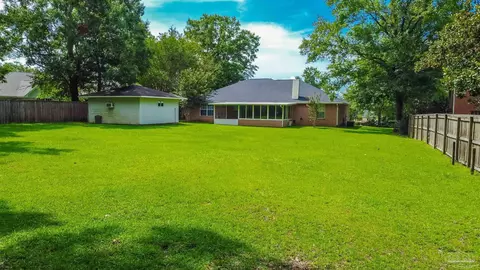 3333 Indian Hills Dr, Pace, FL 32571 photo 3
