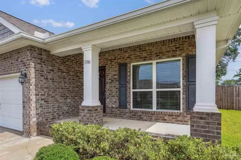 3706 Hawks Landing Cir, Pace, FL 32571 photo 4