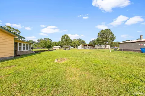 4064 Roxies Ln, Pace, FL 32571 photo 7