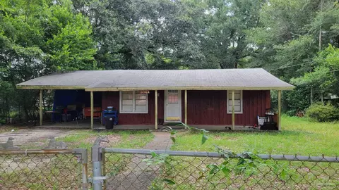 8044 Beaver Cir, Pensacola, FL 32534