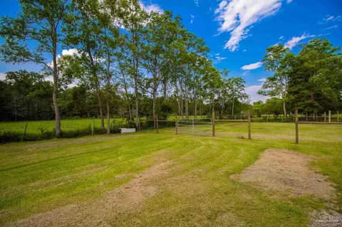 6330 Albritton Rd, Mcdavid, FL 32568 photo 21