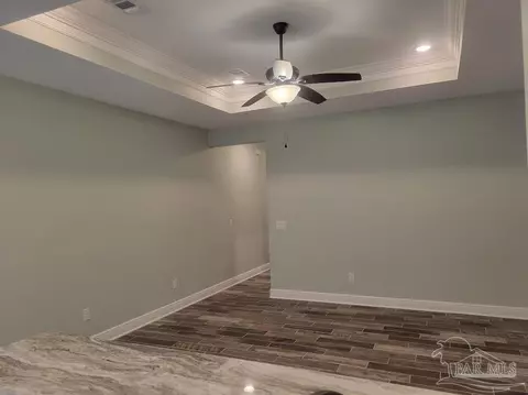 2977 N 16th Ave, Milton, FL 32583 photo 6