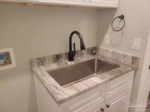 2977 N 16th Ave, Milton, FL 32583 photo 10