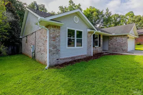 1665 Kinsale Dr, Cantonment, FL 32533 photo 4
