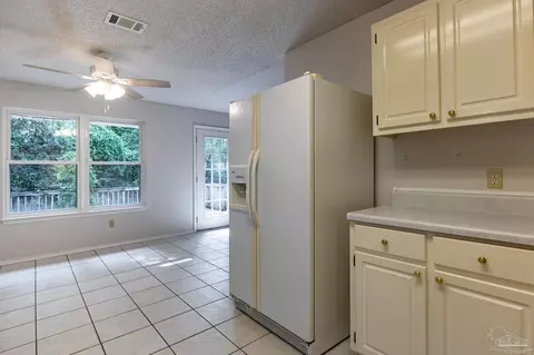 1665 Kinsale Dr, Cantonment, FL 32533 photo 17
