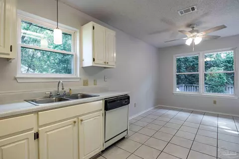 1665 Kinsale Dr, Cantonment, FL 32533 photo 16