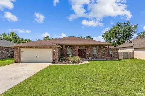 6171 Chester Dr, Pensacola, FL 32526