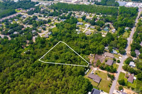 0 Yuma Ct, Gulf Breeze, FL 32563