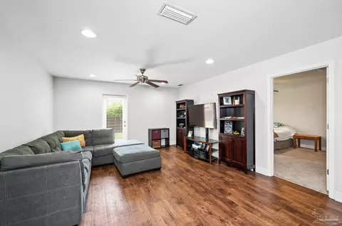 3910 Tuscany Way, Pace, FL 32571 photo 4