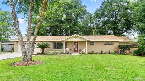 3710 Tom Lane Dr, Pensacola, FL 32504