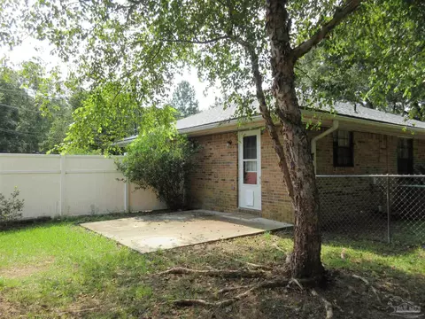 7219 Putters Ln, Milton, FL 32570 photo 17