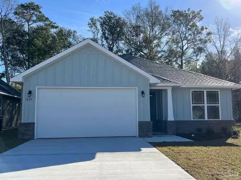 5341 Parkside Dr, Pace, FL 32571