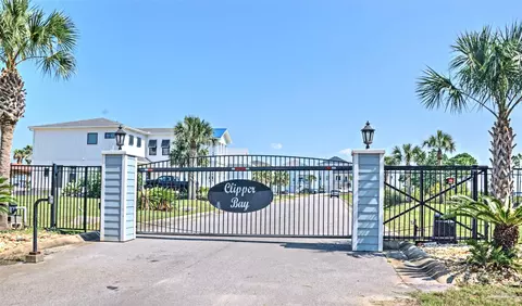B12 Stanford Rd, Gulf Breeze, FL 32563