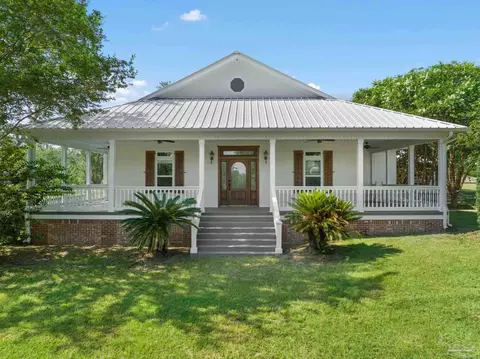 9327 County Rd 11, Fairhope, AL 36532