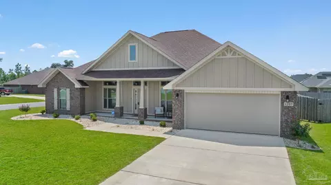 6205 Ithaca St, Milton, FL 32570 photo 2