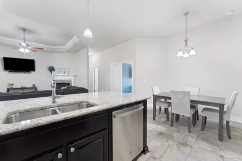 6205 Ithaca St, Milton, FL 32570 photo 13