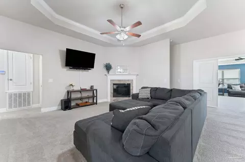 6205 Ithaca St, Milton, FL 32570 photo 8