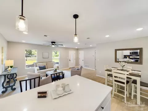 4459 Swan Ave, Pace, FL 32571 photo 8