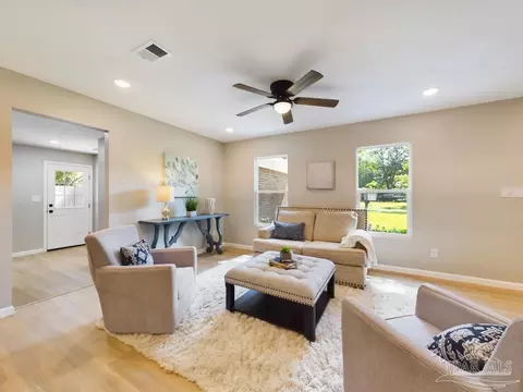 4459 Swan Ave, Pace, FL 32571 photo 4