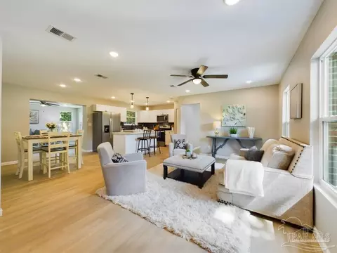 4459 Swan Ave, Pace, FL 32571 photo 3