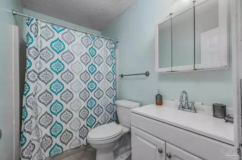 203 W Walker Cir, Crestview, FL 32539 photo 18